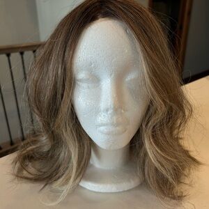 Belletress place front Brownish blonde Ombre Hair Wig